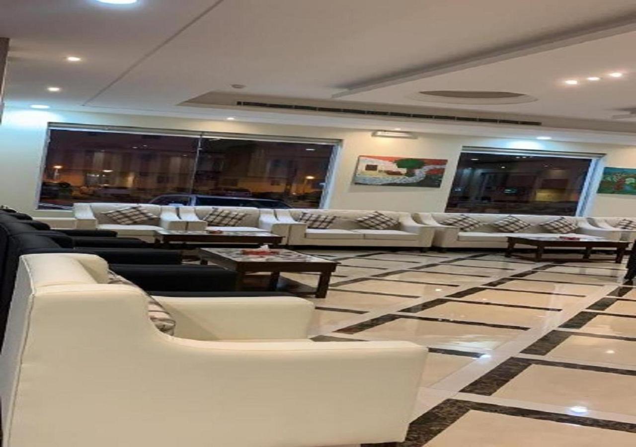 فندق الميثاق بواسطة سما ستار 利雅德 外观 照片